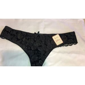Velvet thong 🖤